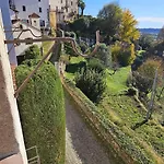 Al Castello Di Apartment